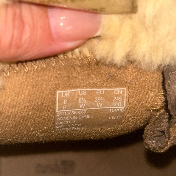 Clarks Silver and Black Winter Rain Boots - Picture 7 of 7